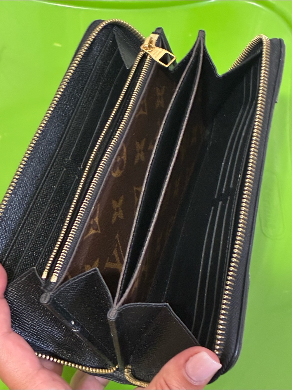Louis Vuitton Monogram Zip Wallet with Black Trim and Gold Hardware - Picture 9 of 17